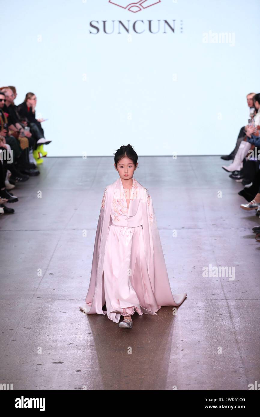 London, UK. 18th Feb, 2025. A model walks the runway during the SUNCUN