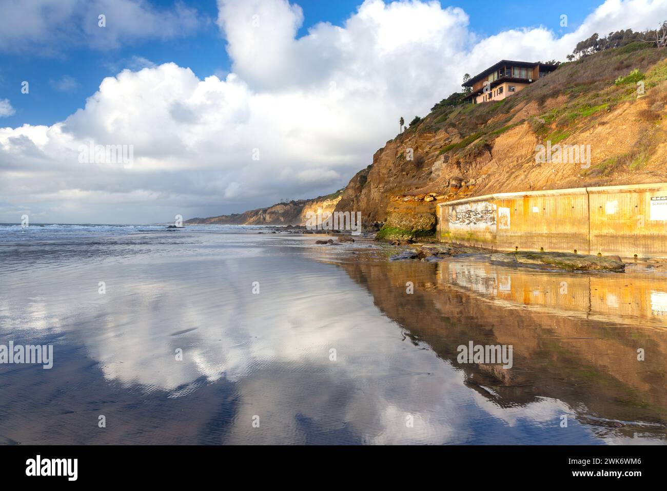 Scripps institute of oceanography hi-res stock photography and images -  Alamy