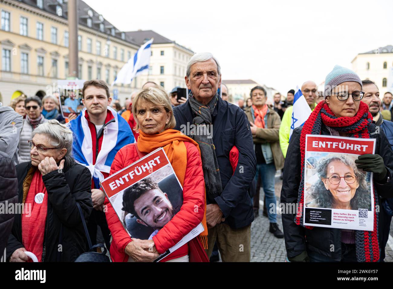 Munich, Germany. 18th Feb, 2024. Uschi Glas mit Ehemann Dieter Hermann. Wenige hunderte Menschen versammelten sich am 18.2.2024 in München, um ihre Solidarität mit der Politik Israels und der israelischen Bevölkerung und den Juden zu demonstrieren. Außerdem wurde die Freislassung der Geiseln gefordert. -- A few hundred people gathered in Munich, Germany on February 18, 2024 to demonstrate their solidarity with Israel's policies and the Israeli population and Jews. The release of the hostages was also demanded. (Photo by Alexander Pohl/Sipa USA) Credit: Sipa USA/Alamy Live News Stock Photo