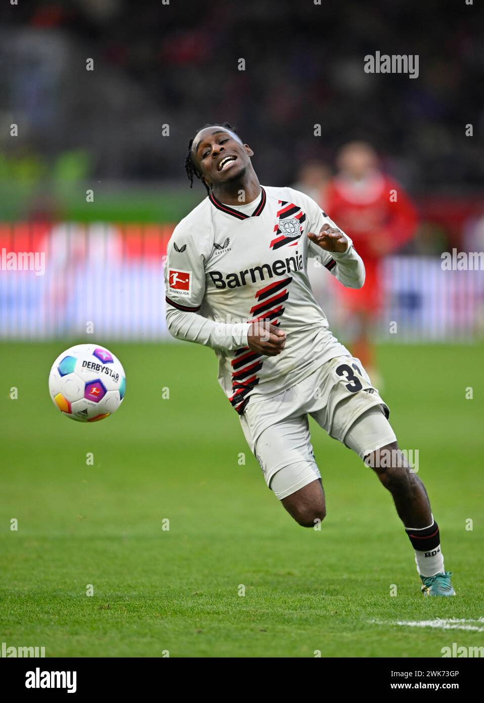Jeremie Frimpong Bayer 04 Leverkusen (30) on the ball, action, Voith-Arena, Heidenheim, Baden-Wuerttemberg, Germany Stock Photo