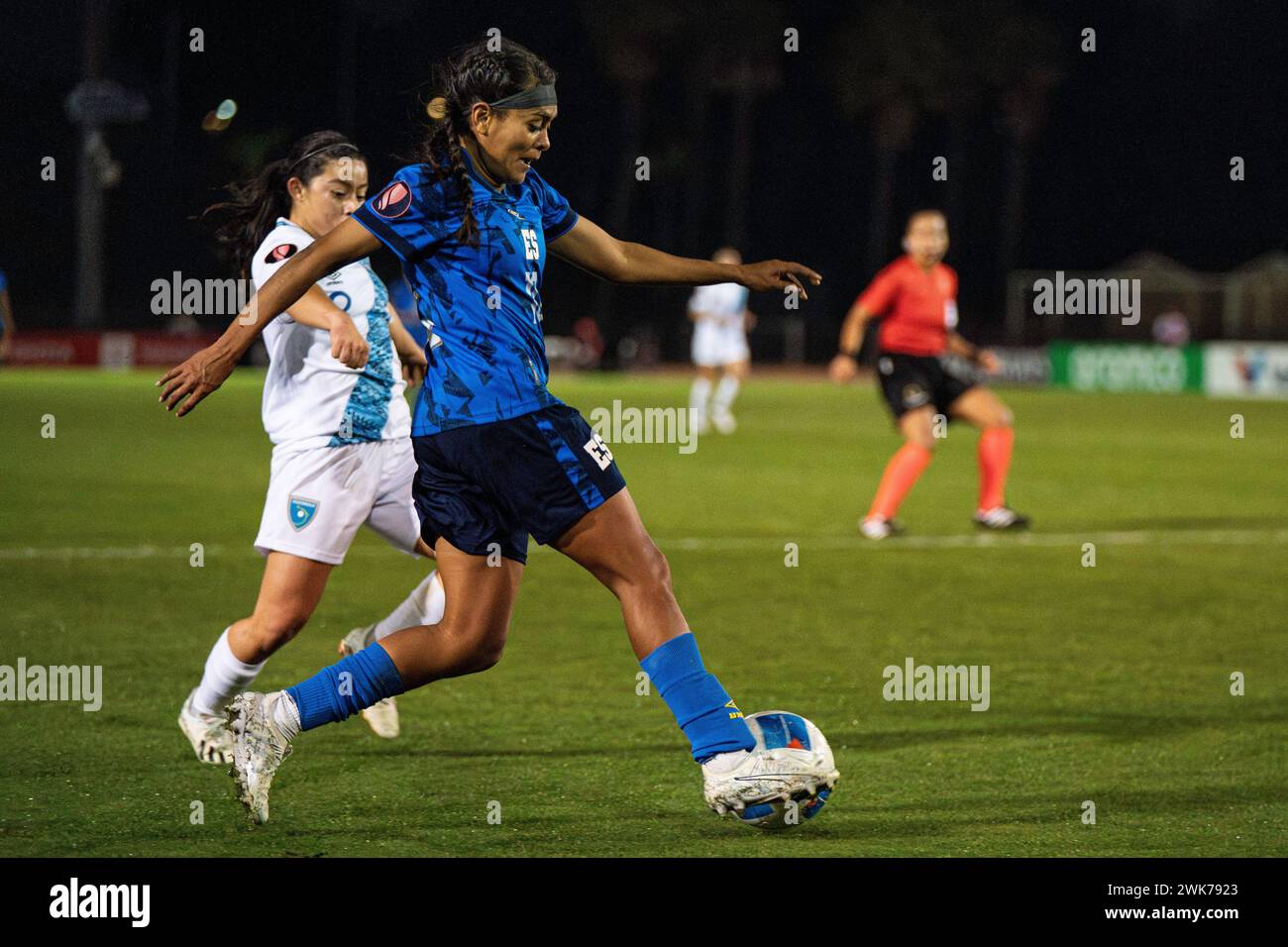 El Salvador forward Brenda Ceren (10) during CONCACAF Women’s Gold Cup