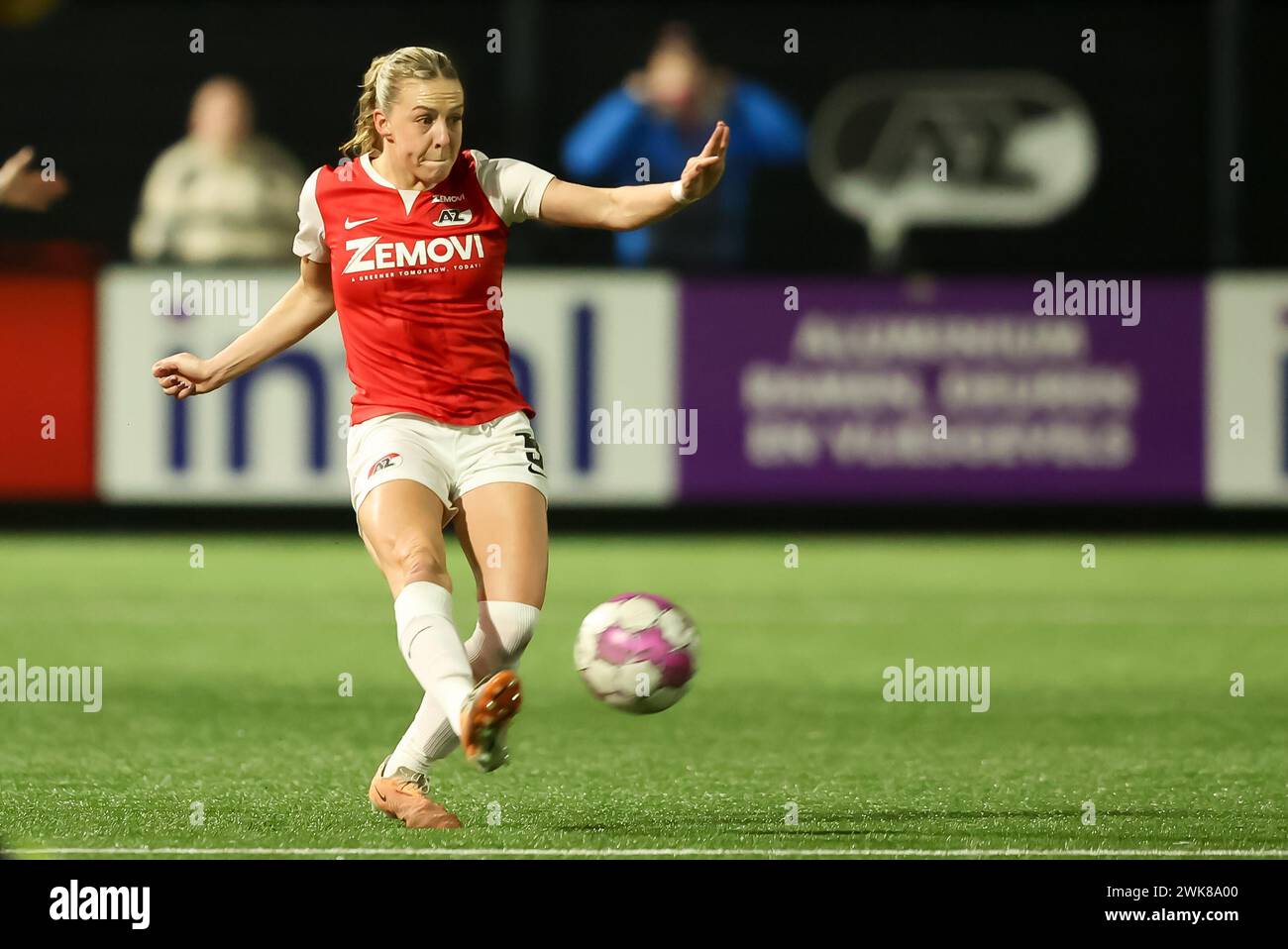 WIJDEWORMER , NETHERLANDS - FEBRUARY 16: Camie Mol of AZ during the TOTO KNVB Cup vrouwen match between AZ Alkmaar v FC Twente on february 16, 2024  a Stock Photo