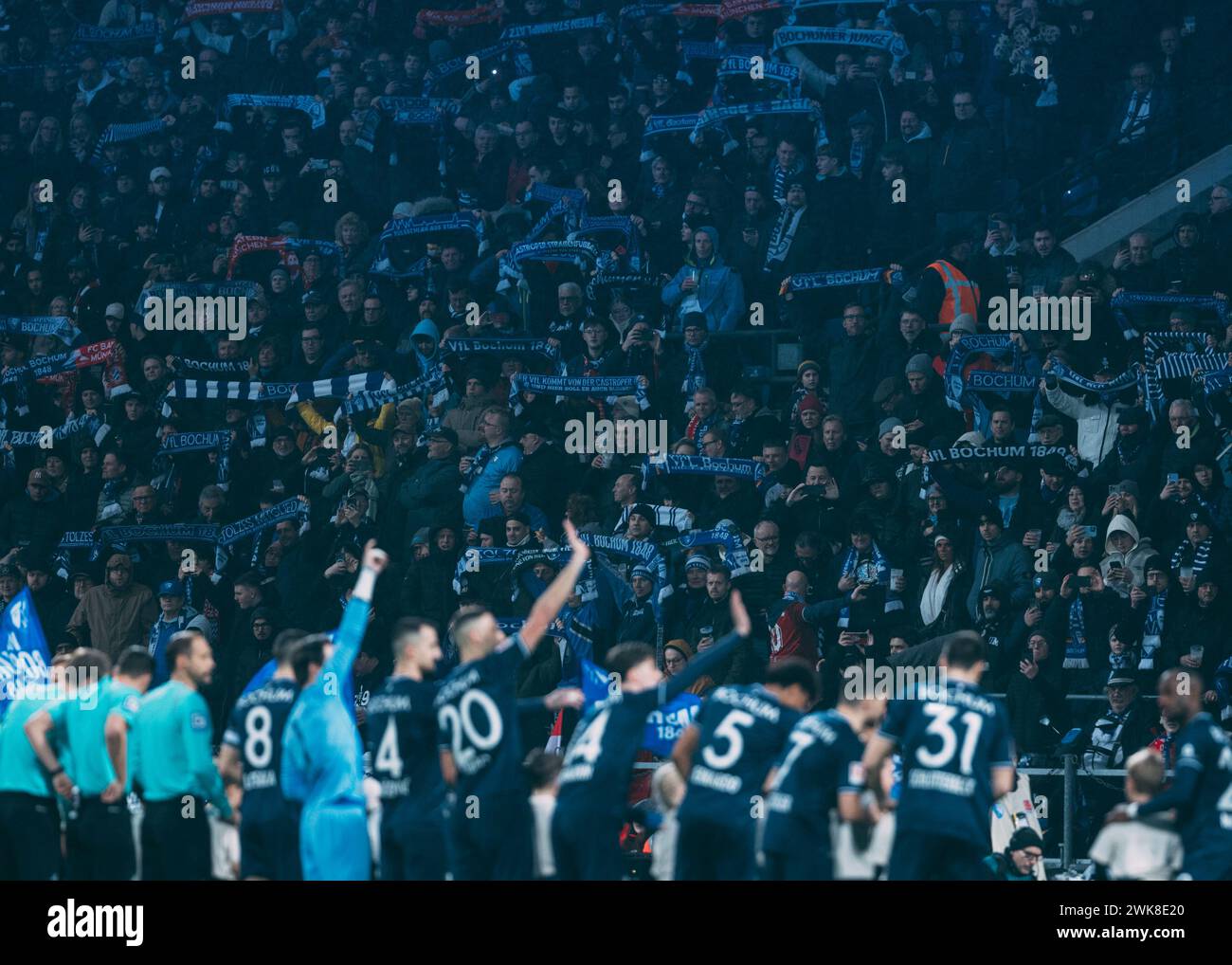 Bochum, Vonovia Ruhrstadion, 19.02.2024: Bochumer Fans halten bei der Vereinshymne ihre Schals nach oben beim Spiel der 1.Bundesliga VFL Bochum vs. FC Stock Photo