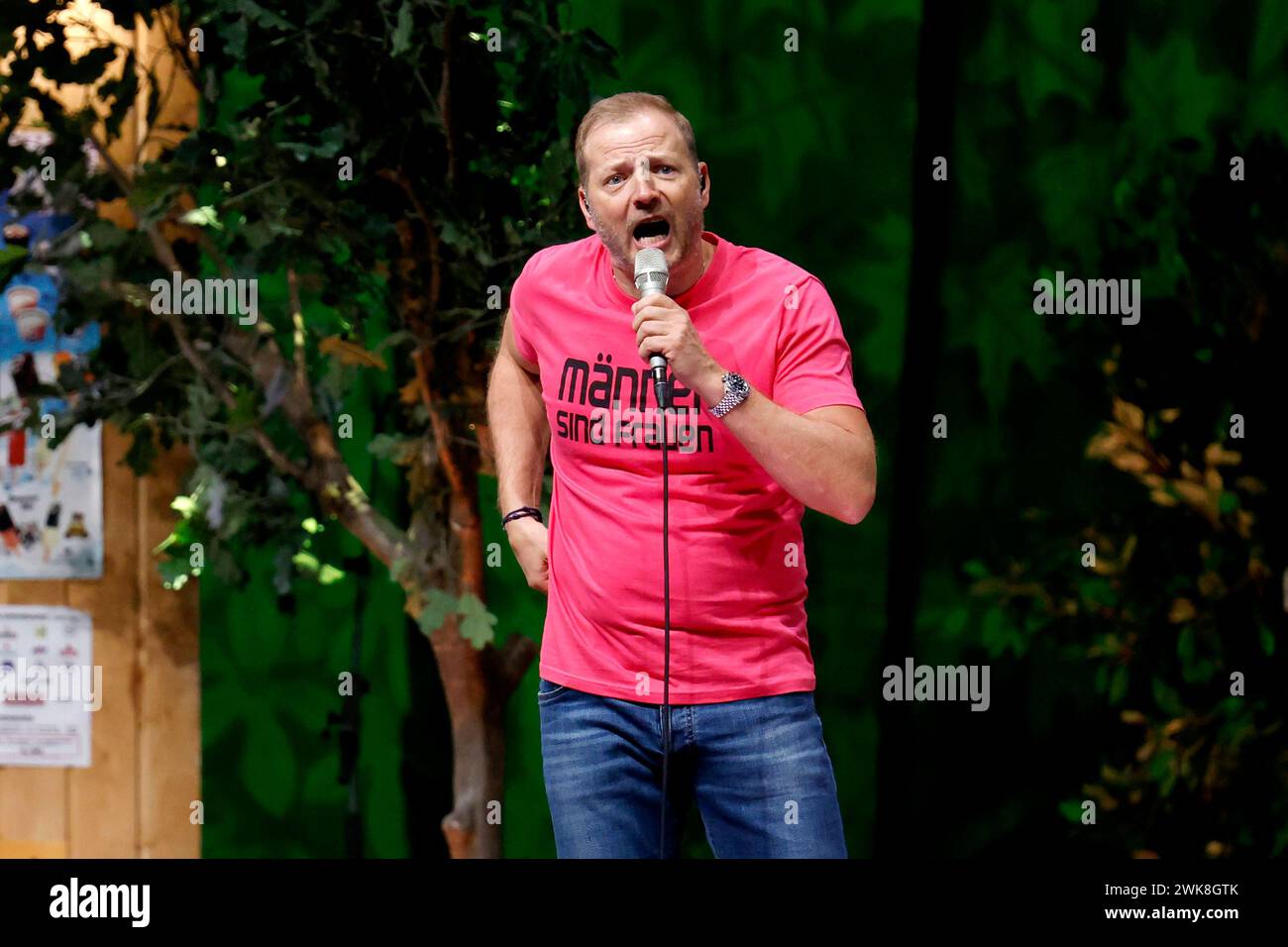 Comedian Mario Barth bei seiner Show in der Lanxess-Arena. Köln, 18.02.