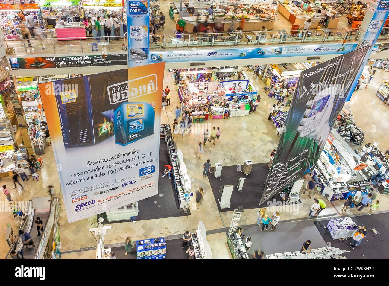 Bangkok, Thailand - December 22, 2009: inside the Pantip Plaza, the bigges electronic and software shopping complex in Thailand to get some bargain in Stock Photo