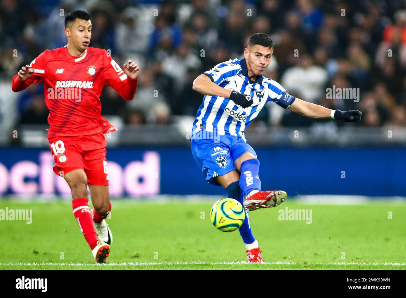 Monterrey, Mexico. 18th Feb, 2024. LIGA BBVA MX Clausura 7th round match between Monterrey Rayados and Toluca at the EstÃ¡dio BBVA.#15 Defender Rayados, Héctor Moreno with a forward pass.Mandatory Credit: Toby Tande/PXImages (Credit Image: © Torbjorn Tande/PX Imagens via ZUMA Press Wire) EDITORIAL USAGE ONLY! Not for Commercial USAGE! Stock Photo