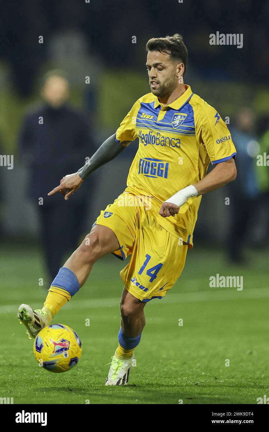 Frosinone, Italy. 18th Feb, 2024. Frosinone's Italian midfielder Francesco Gelli controls the ball during the Serie A football match between Frosinone Calcio vs AS Roma at the Benito Stirpe stadium in Frosinone, Italy on February 18, 2024. Credit: Independent Photo Agency/Alamy Live News Stock Photo