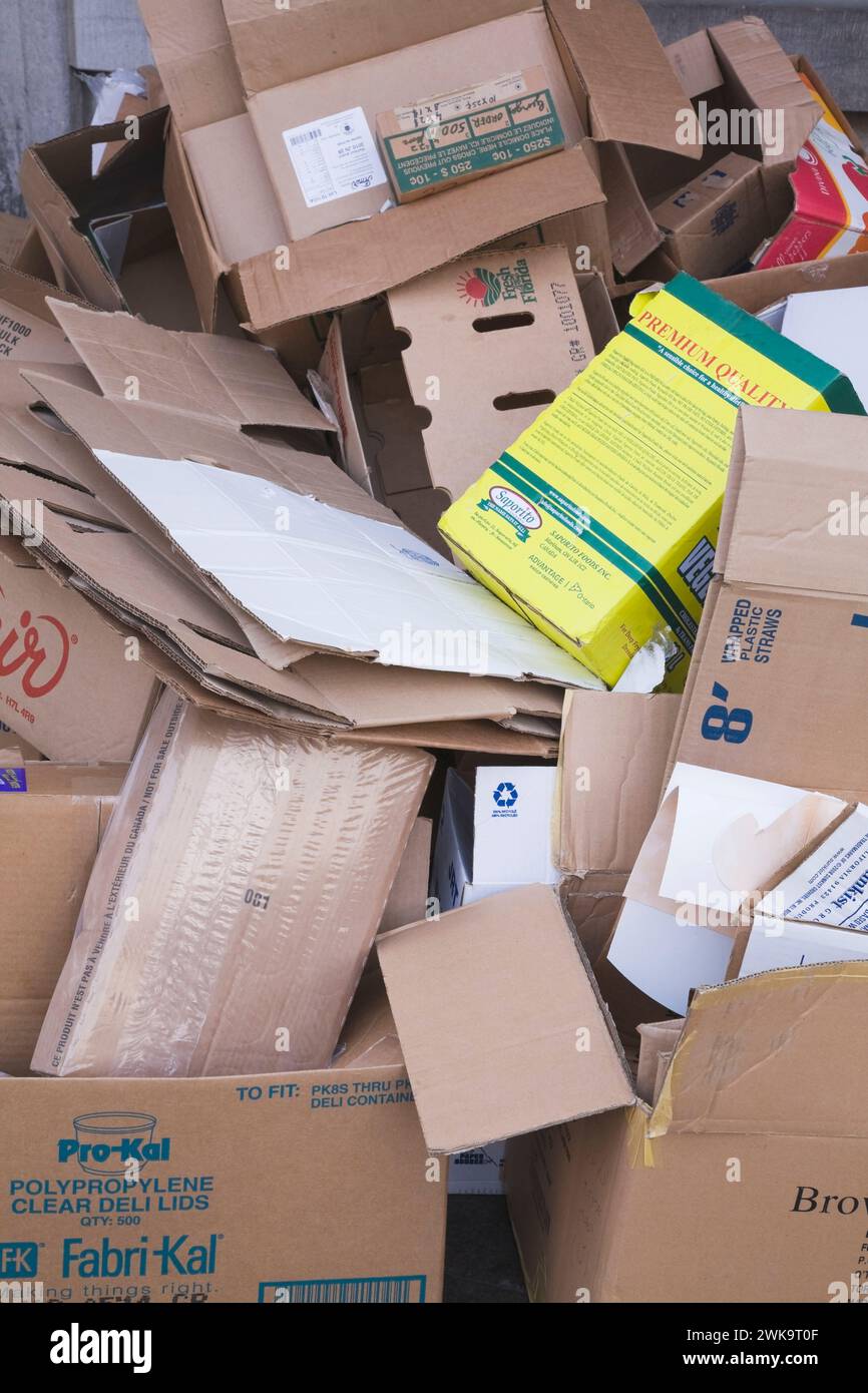 Discarded cardboard hi-res stock photography and images - Alamy