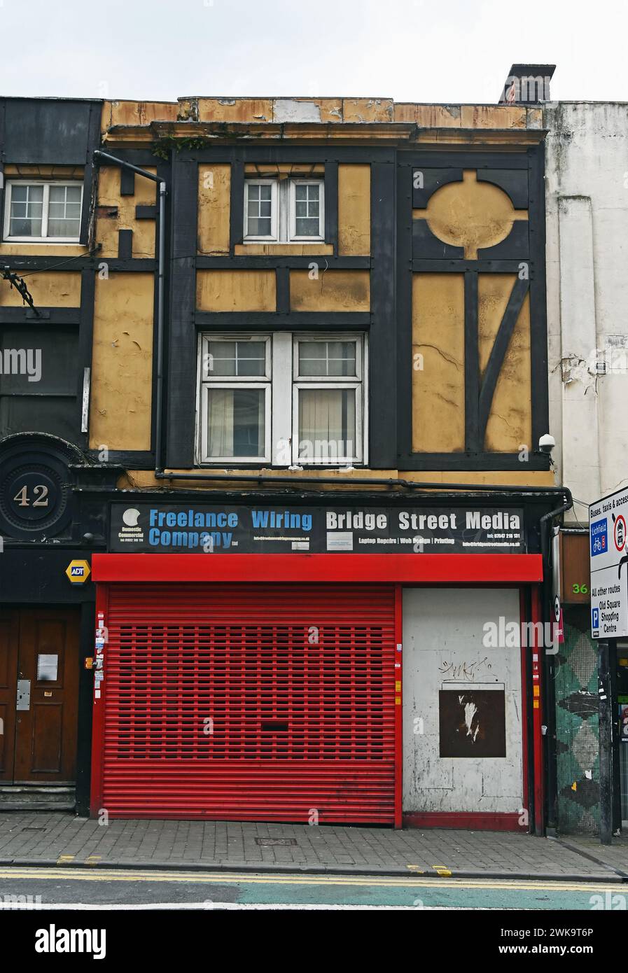 Freelance Wiring Company and Bridge Street Media. Bridge Street, Walsall, West Midlands, England, United Kingdom, Europe. Stock Photo