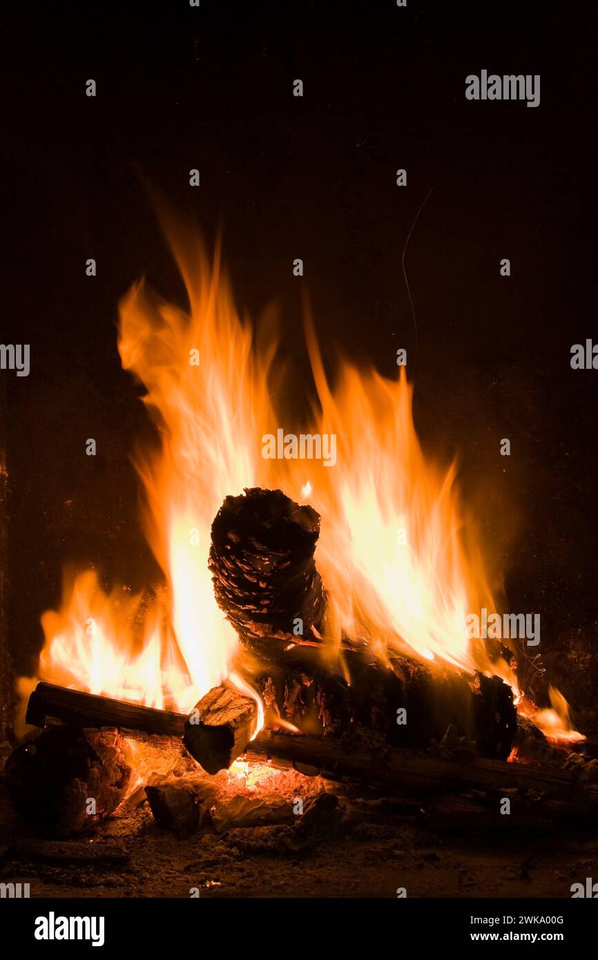 Domestic heating logs burning in hi-res stock photography and images ...
