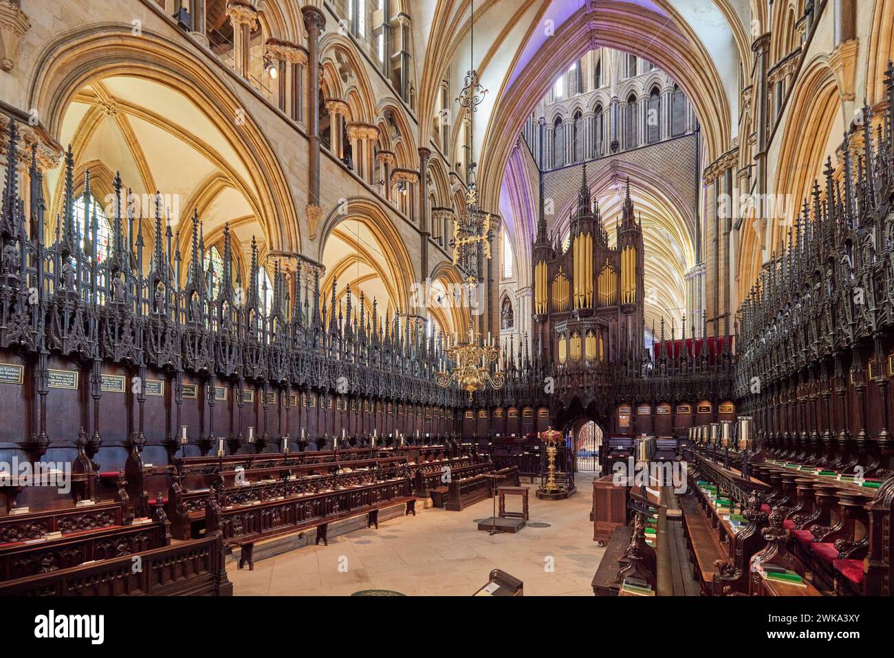 The Sanctuary. Also known as The 14th century Angel Choir and high altar of Lincoln Cathedral, Lincoln, Lincolnshire, England, United Kingdom Stock Photo