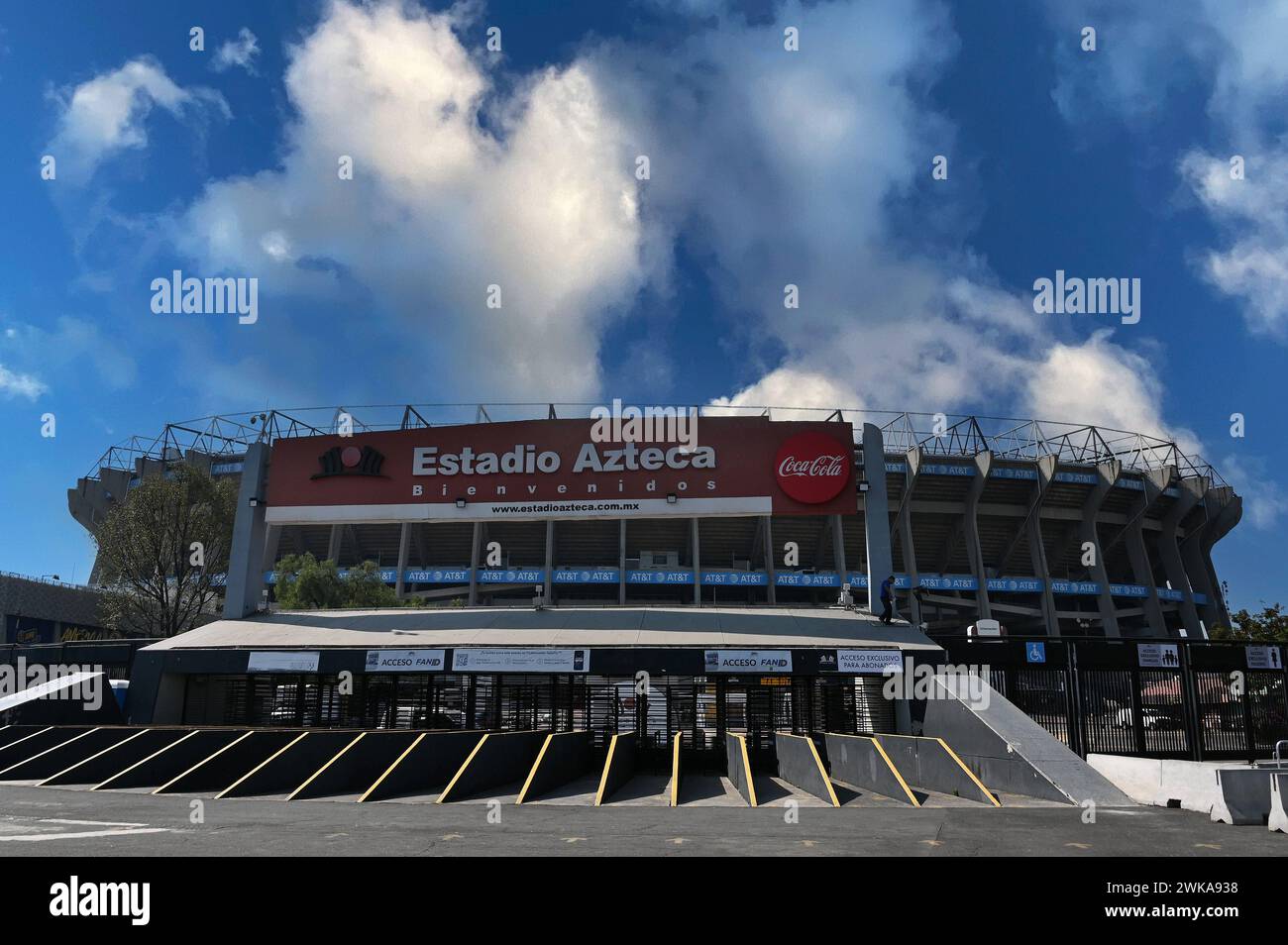 Estadio Azteca, Aztekenstadion, Heimat des Fussballclubs Club America und Austragungsort des Eröffnungsspiels zur FIFA Fussball Weltmeisterschaft 2026, Coyoacan, Mexiko Stadt *** Estadio Azteca, Azteca Stadium, home of the Club America football club and venue for the opening match of the 2026 FIFA World Cup, Coyoacan, Mexico City Stock Photo