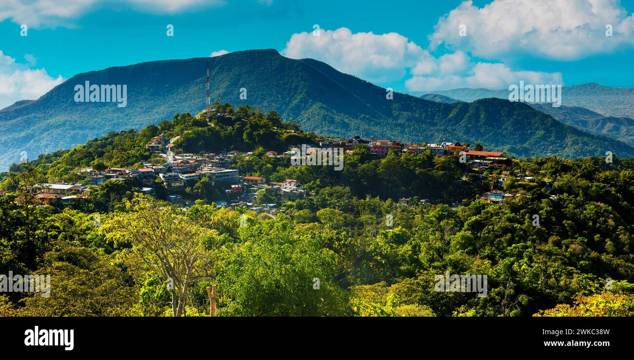 Village in the mountains, Pluma Hidalgo, Pochutla, Oxaca state, Sierra Madre del Sur, Mexico, Central America Stock Photo