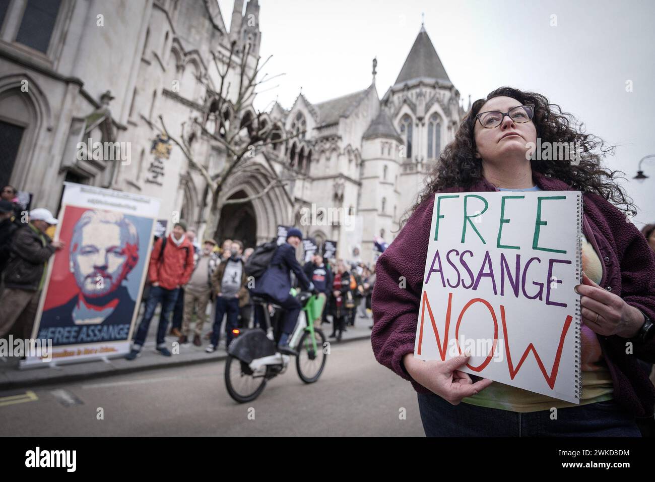 London, UK. 20th February 2024. Supporters gather for the two-day Julian Assange hearing at the Royal Courts of Justice which will finally weigh up whether the WikiLeaks founder can be granted leave to appeal against the 2022 decision of extradition to the US where he could face life in prison if convicted of spying charges. Credit: Guy Corbishley/Alamy Live News Stock Photo