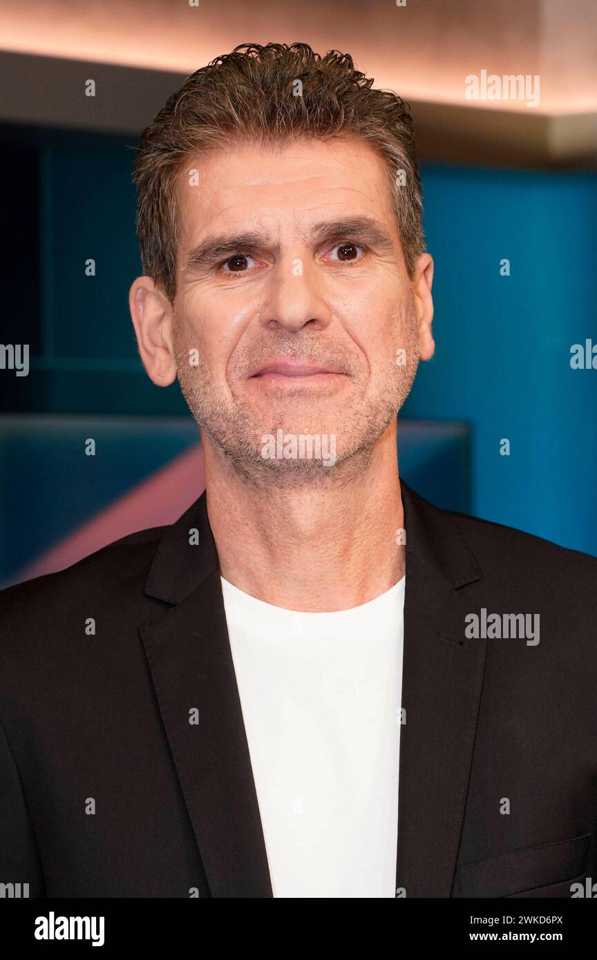 Marcus Bark in der ARDTalkshow hart aber fair im Studio Adlershof