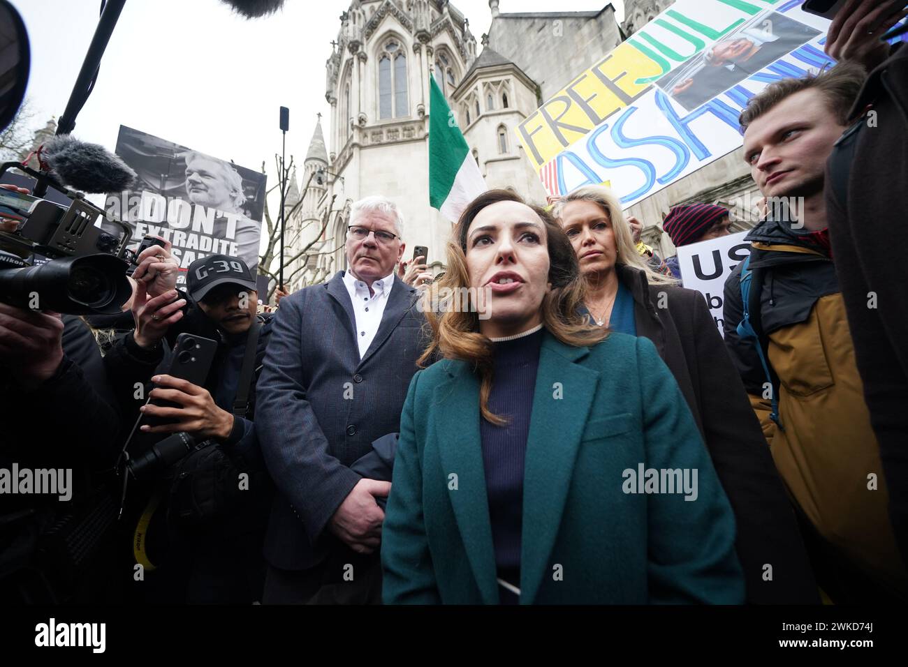Stella Assange, the wife of Julian Assange, arrives at the Royal Courts of Justice in London, ahead of a two-day hearing in the extradition case of WikiLeaks founder Julian Assange. Picture date: Tuesday February 20, 2024. Stock Photo