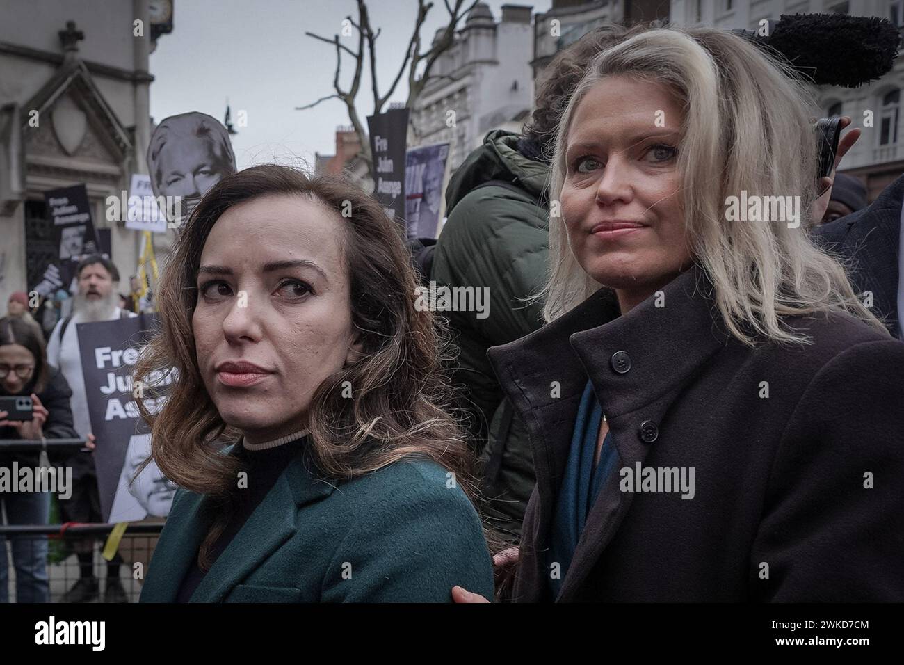 London, UK. 20th February 2024. Stella Assange(L) and Jen Robinson, Human Rights lawyer(R) prepare to enter court for the two-day Julian Assange hearing at the Royal Courts of Justice to weigh up whether the WikiLeaks founder can be granted leave to appeal against the 2022 decision of extradition to the US where he could face life in prison if convicted of spying charges. Credit: Guy Corbishley/Alamy Live News Stock Photo