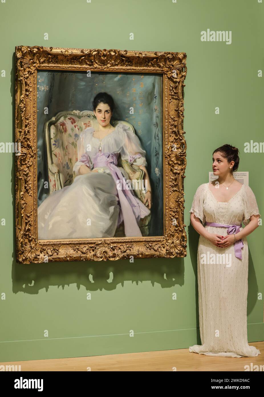 Tate Britain, London, UK. 20th Feb, 2024. Molly Agnew Right, descendant of the sitter in the painting, Lady Agnew of Lochnaw(Gertrude Vernon) 1892 oil on canvas, 22 Feb -7 July 2024 Credit: Paul Quezada-Neiman/Alamy Live News Stock Photo