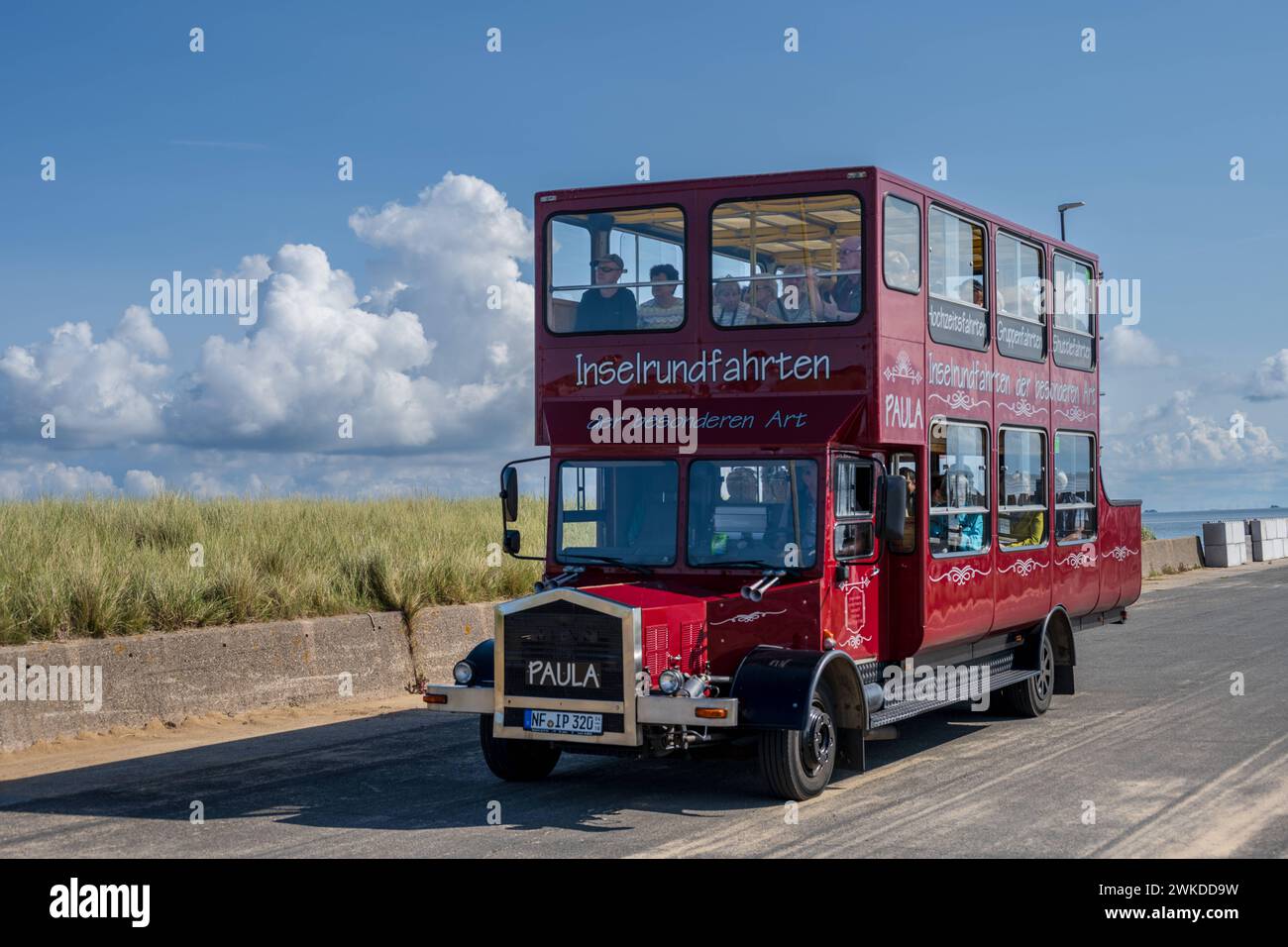 Insel Bus Inselrundfahrten hi-res stock photography and images - Alamy