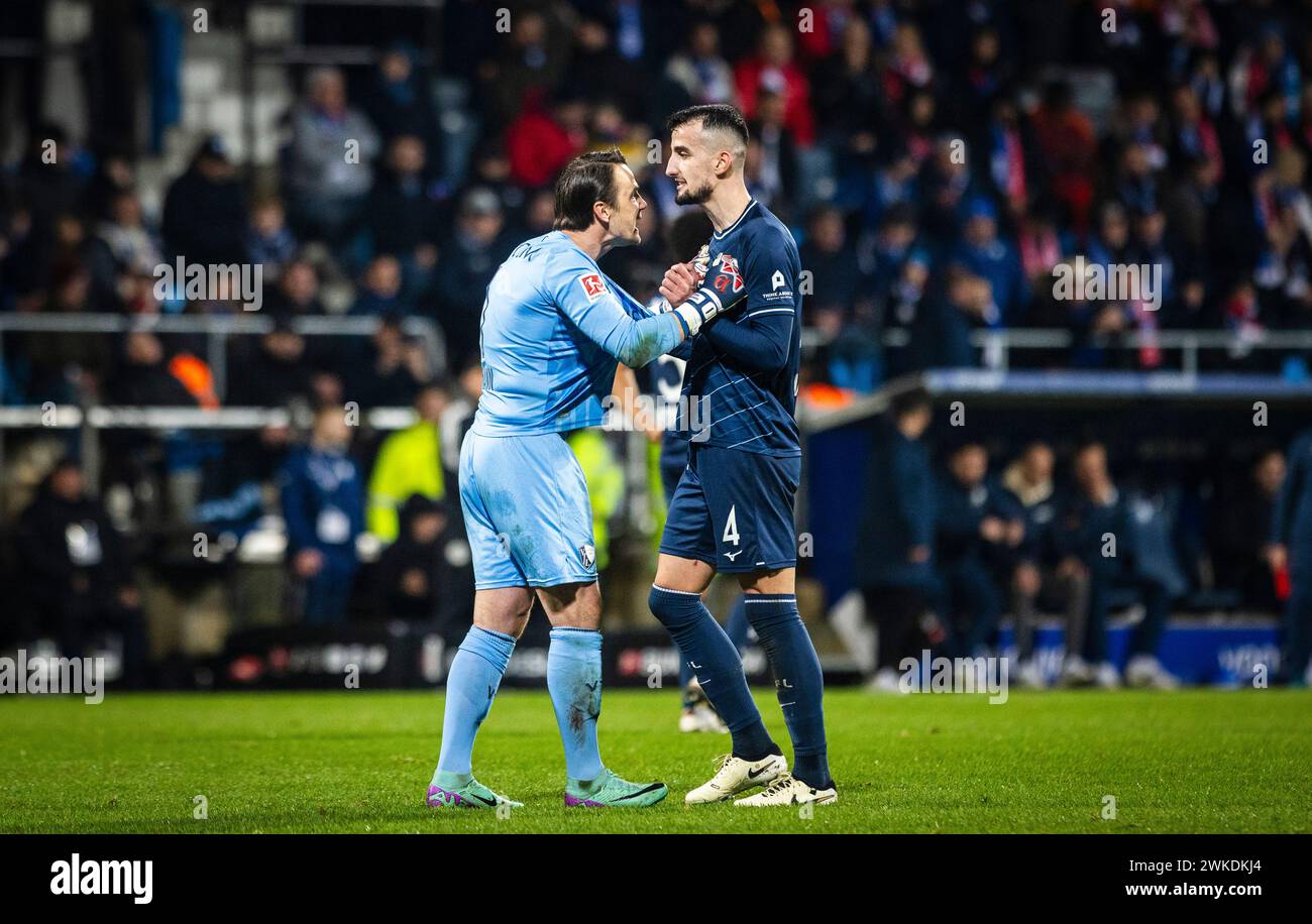 Bochum, Germany. 18th Feb 2024. Torwart Manuel Riemann (Bochum), Erhan ...