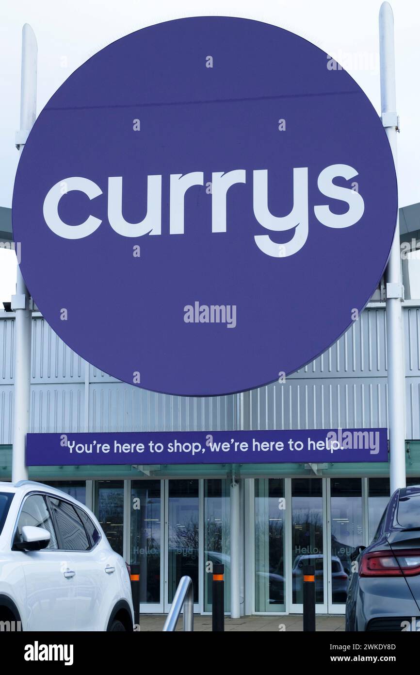 Signage for the Currys store at the Cribbs Causeway retail park Stock
