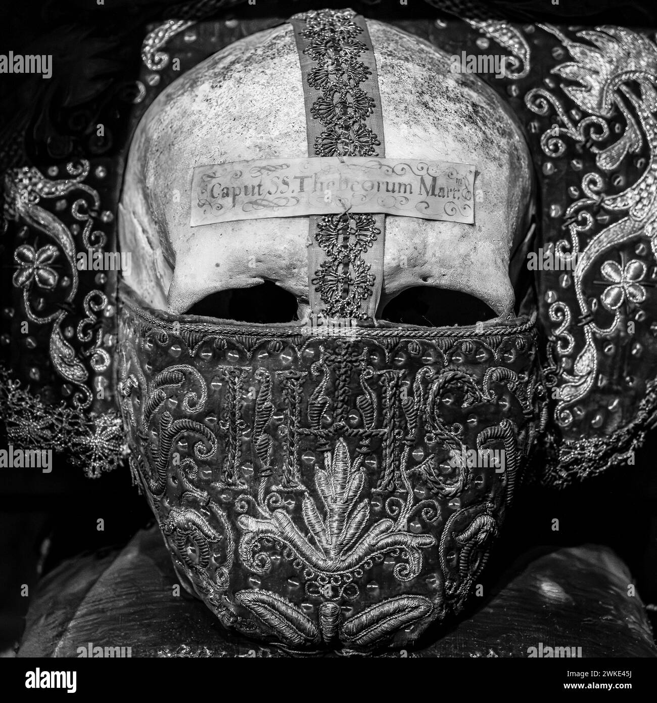 Reliquary of saint ursula Black and White Stock Photos & Images Alamy