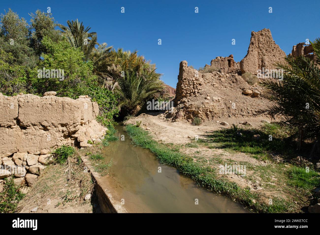 kasbah de Ifri, valle del río Ziz, cordillera del Atlas, Marruecos, Africa. Stock Photo