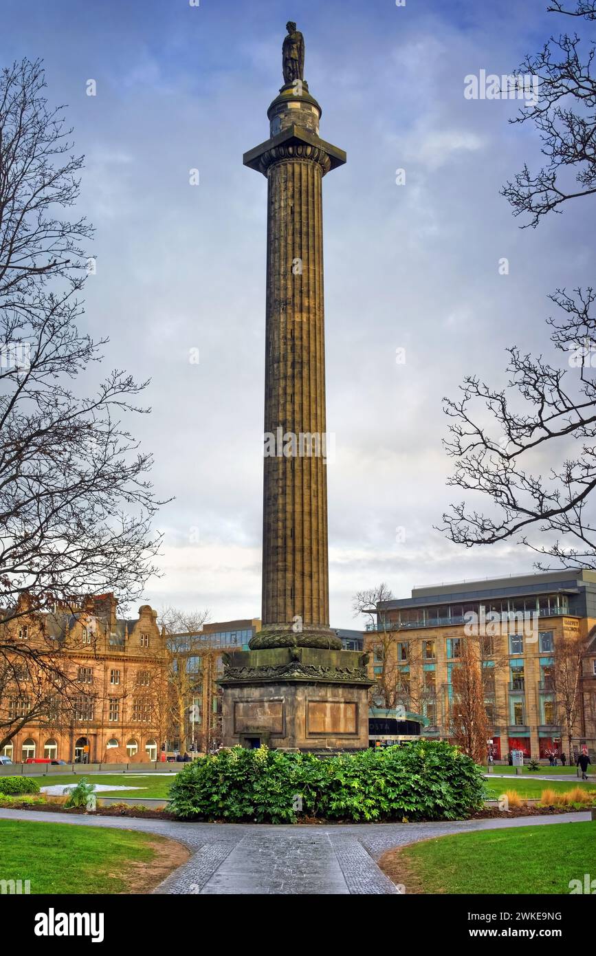 UK, Scotland, Edinburgh, St Andrew Square, Melville Monument. Stock Photo