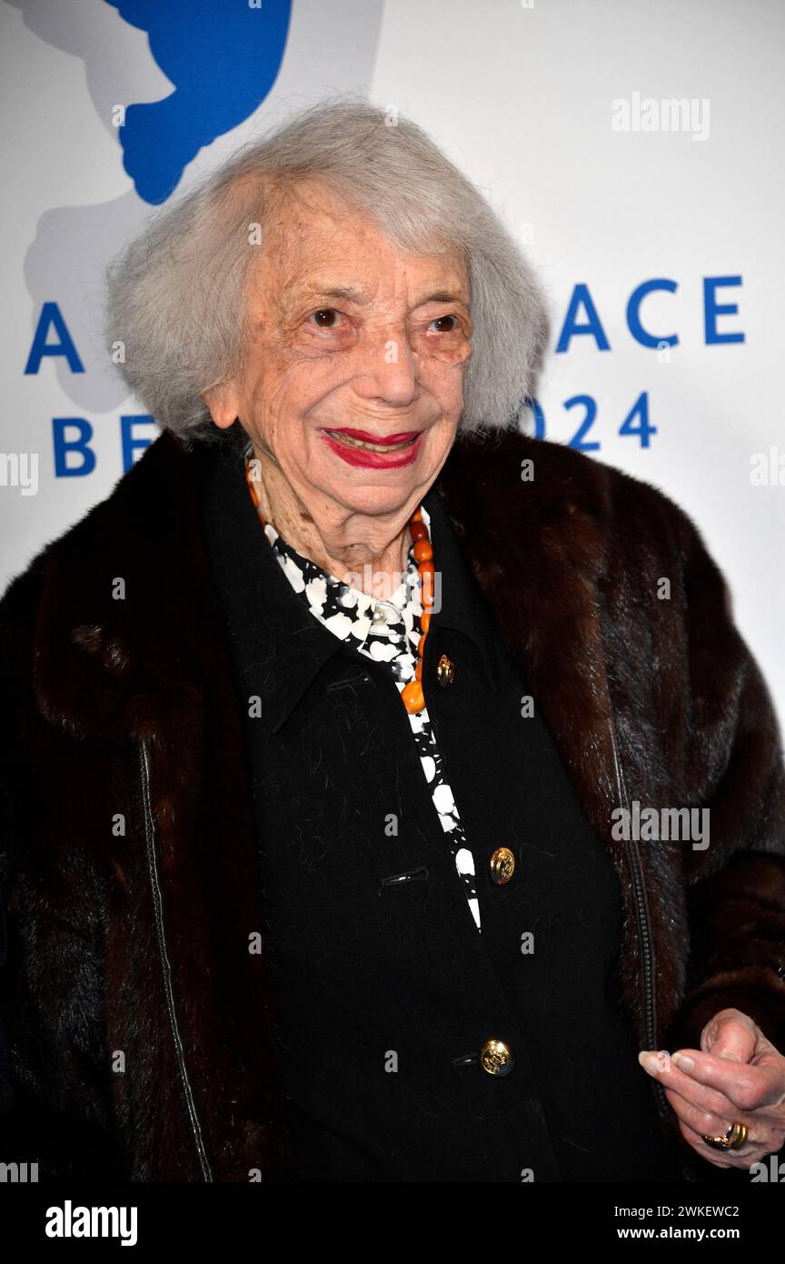 Margot Friedländer bei der Cinema For Peace Gala 2024 im WECC ...