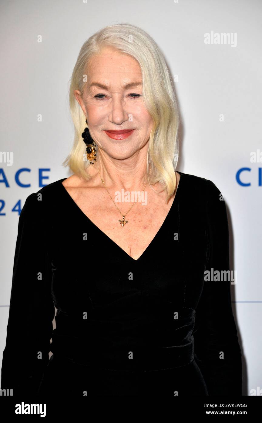 Helen Mirren bei der Cinema For Peace Gala 2024 im WECC Westhafen Helen Mirren bei der Cinema For Peace Gala 2024 im WECC Westhafen