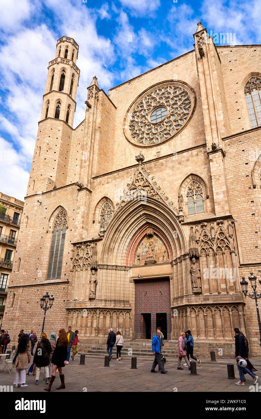 Basílica de santa maria del mar hi-res stock photography and images - Alamy