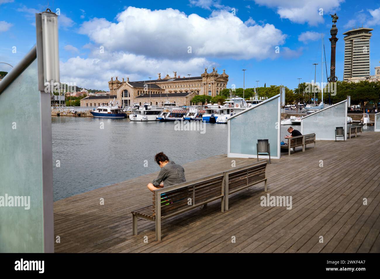 Puerto de fondo hi-res stock photography and images - Alamy, image size:1300x956