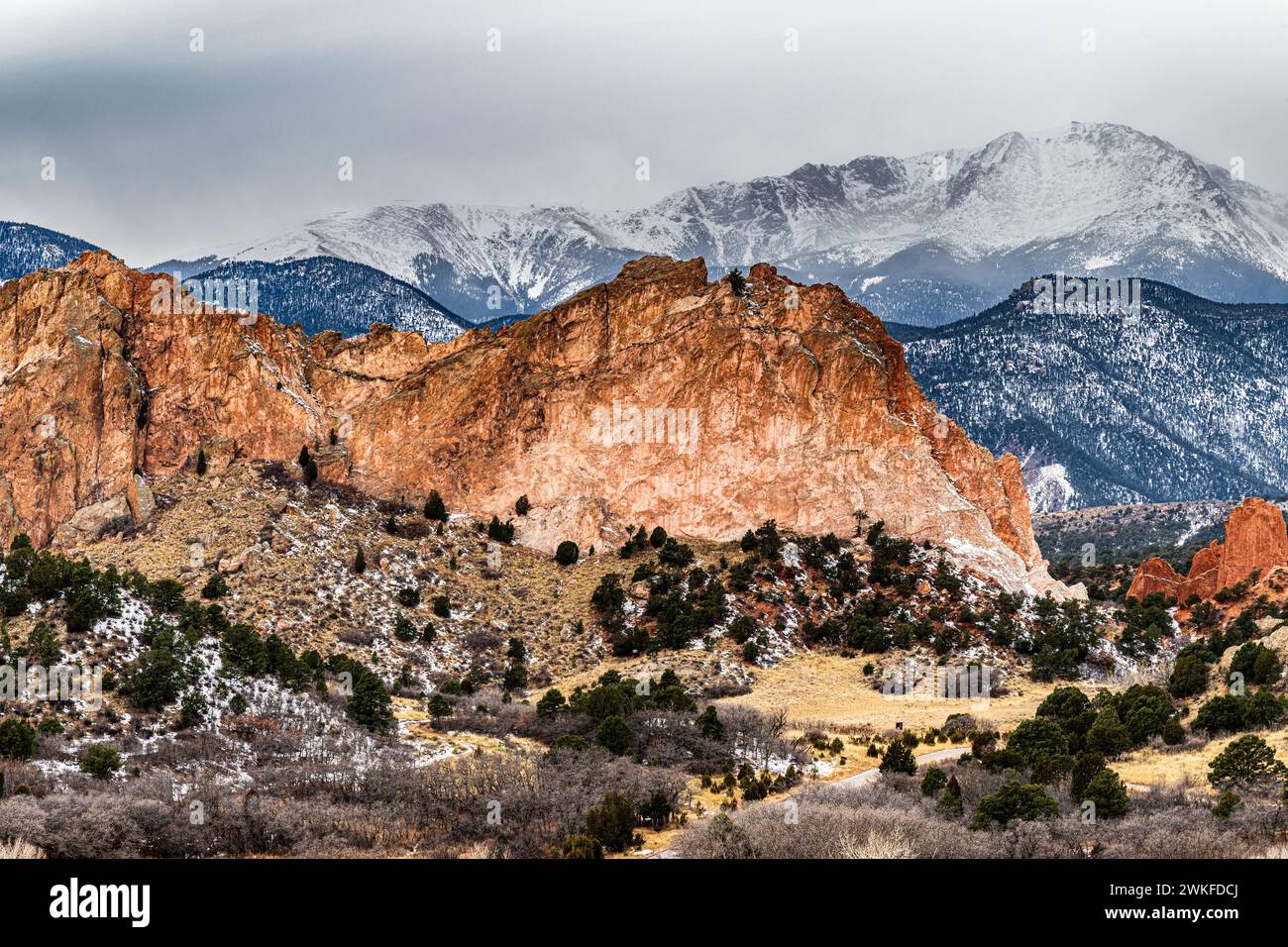 A storm is moving in over Pikes peak and the Garden of the Gods in ...