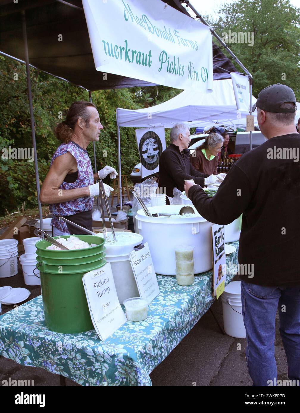 Artisan Sauerkraut seller. Hudson Valley Garlic Festival, Saugerties, New York Stock Photo