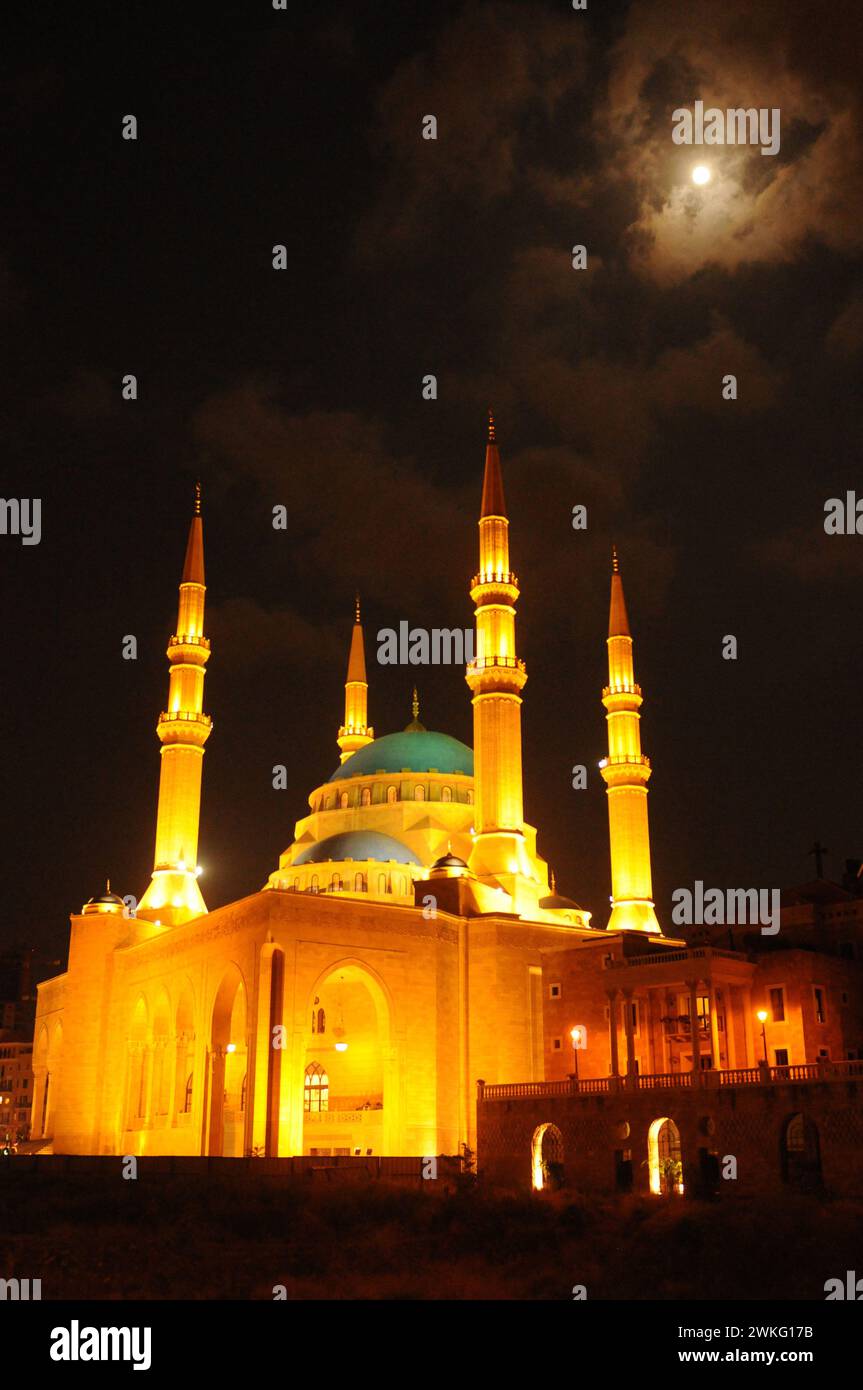 The illuminated Mohammad al Amin Mosque of Beirut-City near Nemjeh Square at night. Stock Photo