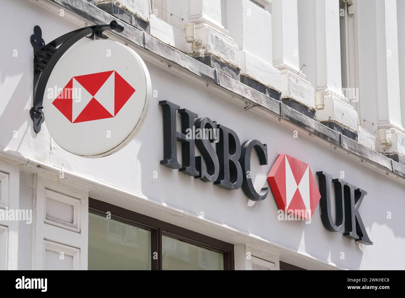 File photo dated 01/08/23 of an HSBC bank in Covent Garden, London. HSBC has reported a 78% jump in full-year pre-tax profit, resulting in a record-high gain on high interest rates. It did, however, miss forecasts due to a three billion dollar (£2.3 billion) impairment from its stake in a Chinese bank, the Bank of Communications. Issue date: Wednesday February 21, 2024. Stock Photo