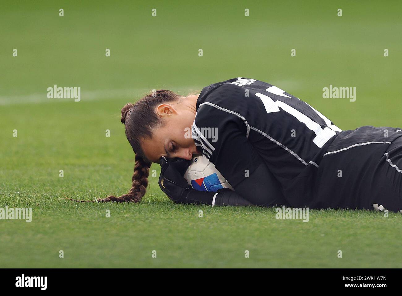 Carson, United States. 20th Feb, 2024. Carson, United States, February 20th 2024: Laurina Oliveros of Argentina holds the ball in the first half during the Concacaf Women Gold Cup 2024 football match between Mexico and Argentina at Dignity Health Sports Park in Carson, United States. (Katelyn Mulcahy/SPP) Credit: SPP Sport Press Photo. /Alamy Live News Stock Photo