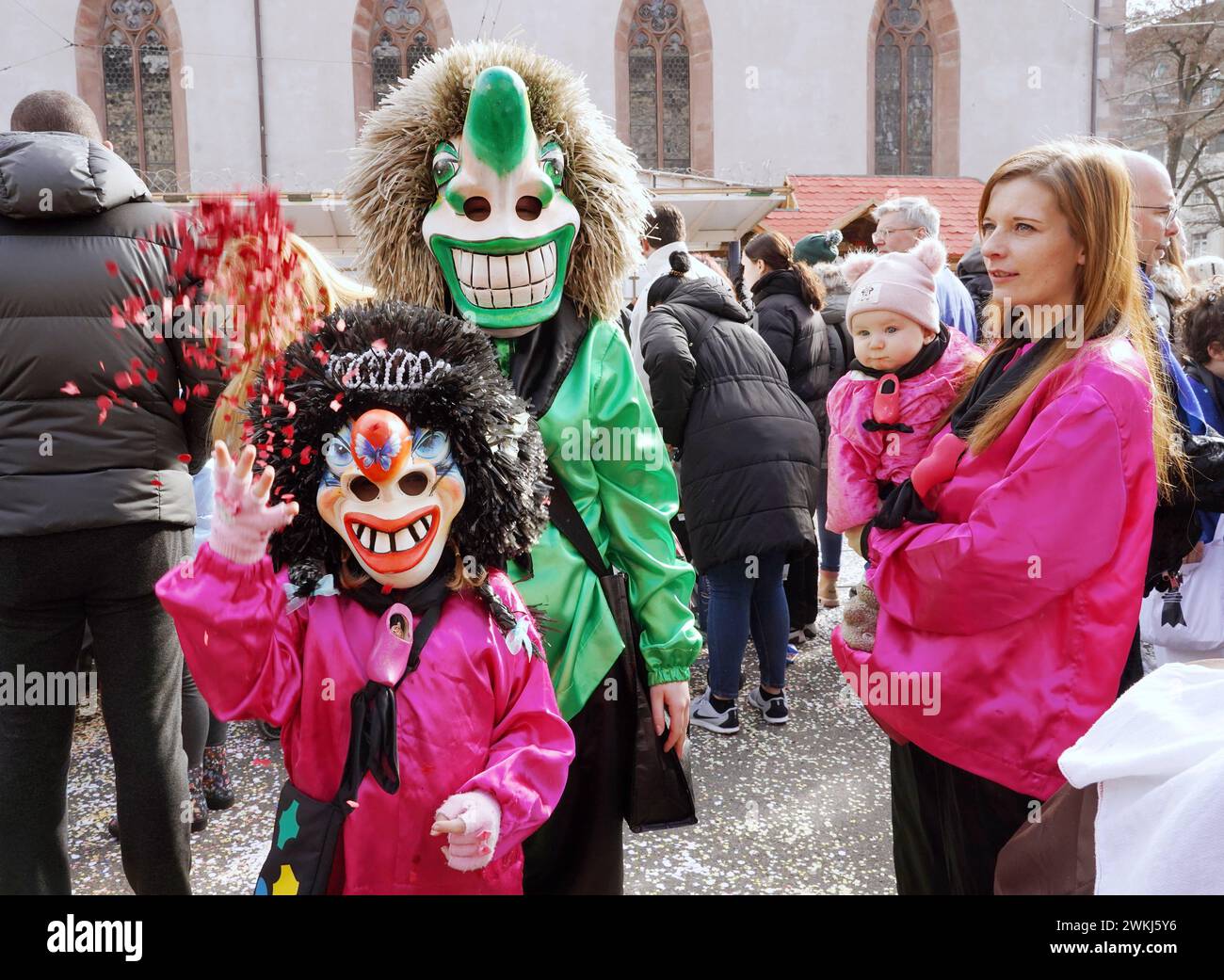 Kostm Mit R