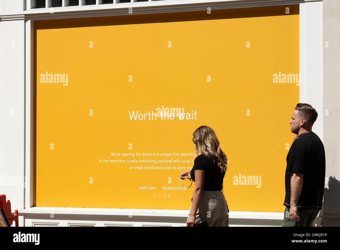 Worth the wait hi-res stock photography and images - Alamy