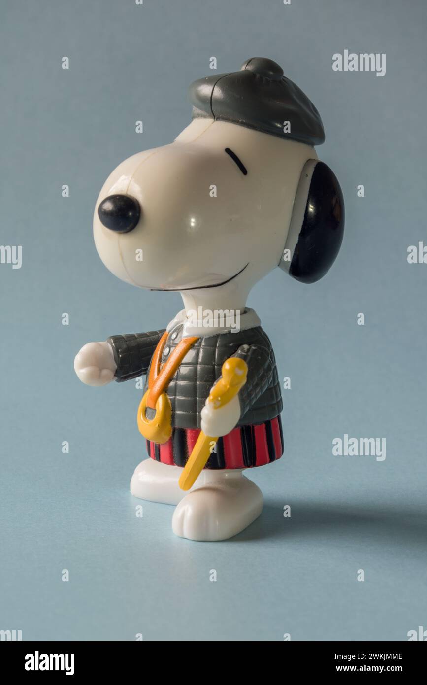 Vintage McDonalds Happy Meal Toy: Scotland Snoopy, World Tour series released in 1999 Stock Photo