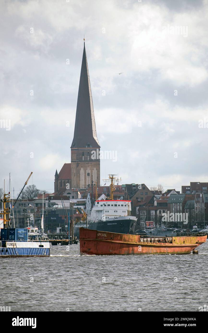 21 February 2024, Mecklenburg-Western Pomerania, Rostock: The wreck of ...
