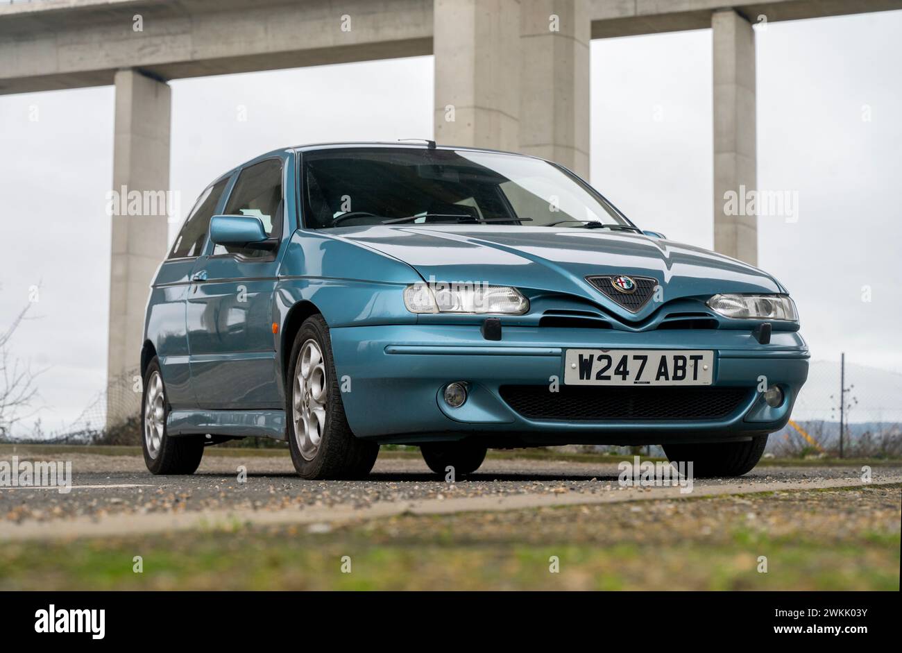 Alfa Romeo 145 Cloverleaf Phase 2 Facelift In Azzurro Fantasia Blue 