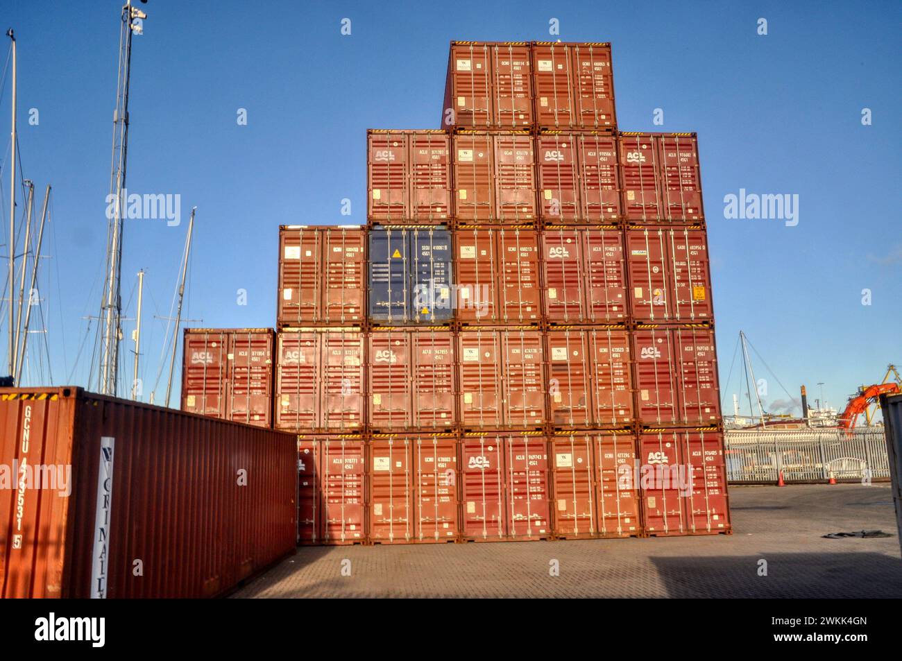 shipping containers dublin port Stock Photo Alamy