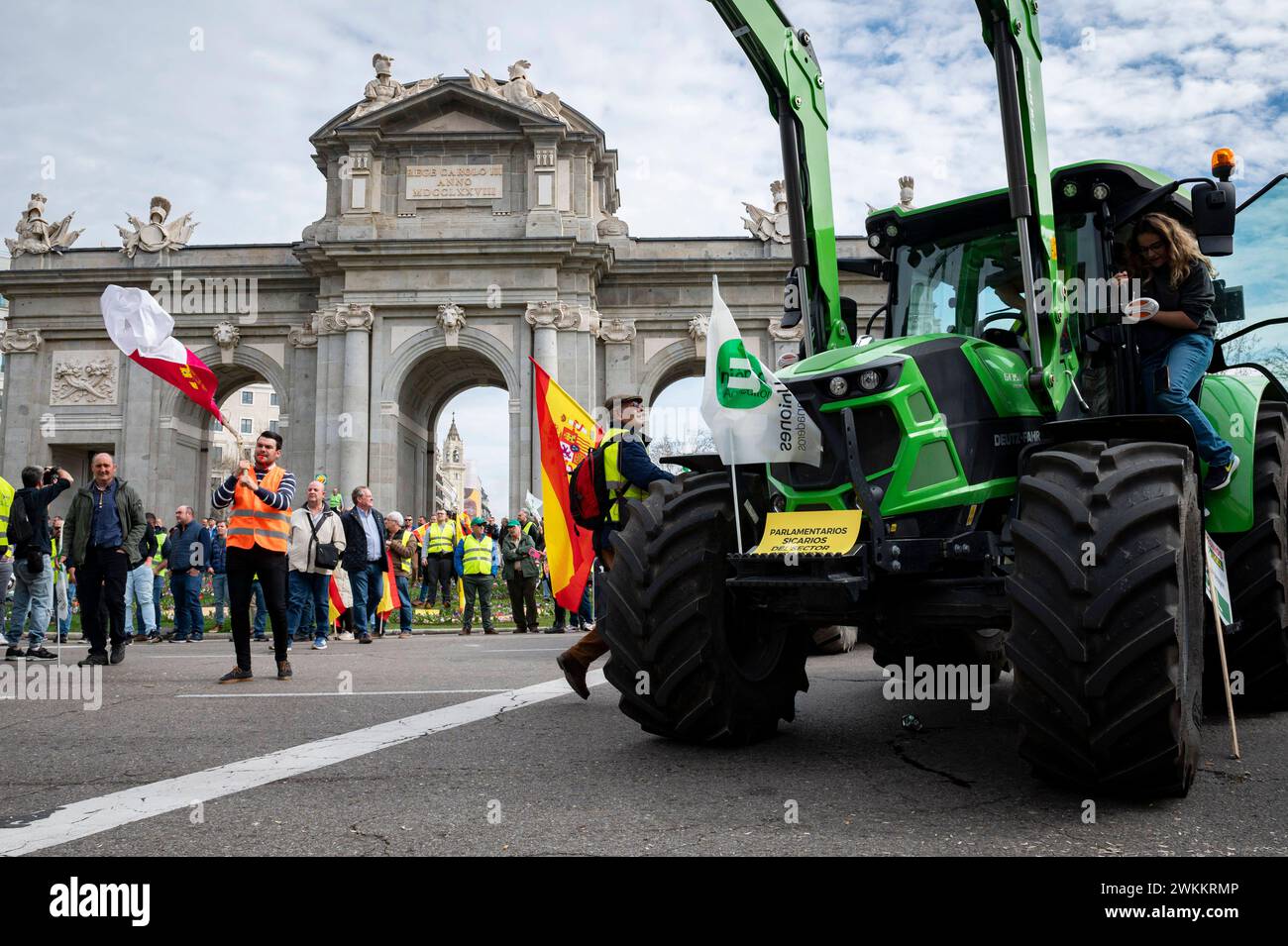 Spanish farmer demonstration in Madrid A tractor seen during the farmers demonstration in Puerta de Alcala in Madrid the protest, organized by Spanish trade unions, is focused on concerns over unfair competition from products originating outside the EU. Farmers are also unhappy about the meager profits derived from their crops and are critical of EU agricultural policy. Madrid Puerta de Alcala Madrid Spain Copyright: xAlbertoxGardinx AGardin 20240221 manifestacion tractores madrid 074 Stock Photo