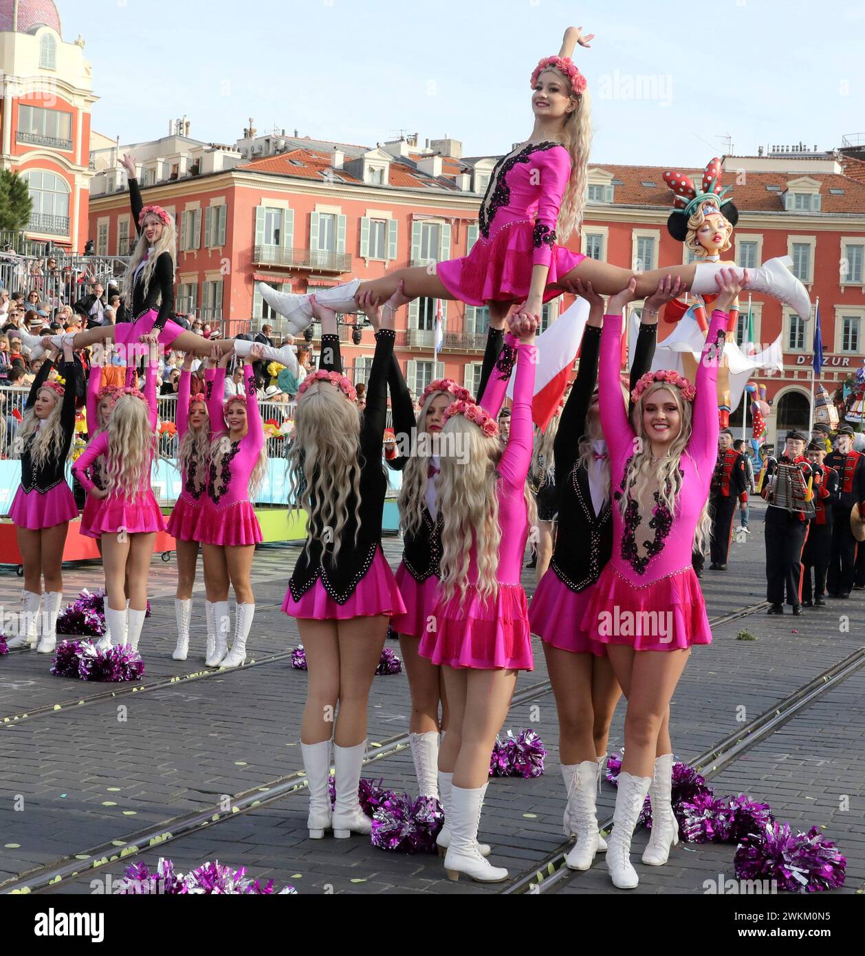 Bataille de fleurs nice carnival france hires stock photography and