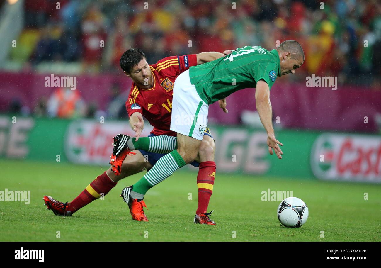 v.l. Xabi Alonso ( ESP ), Jon Walters ( IRL ) Fussball EM 2012 Gruppe
