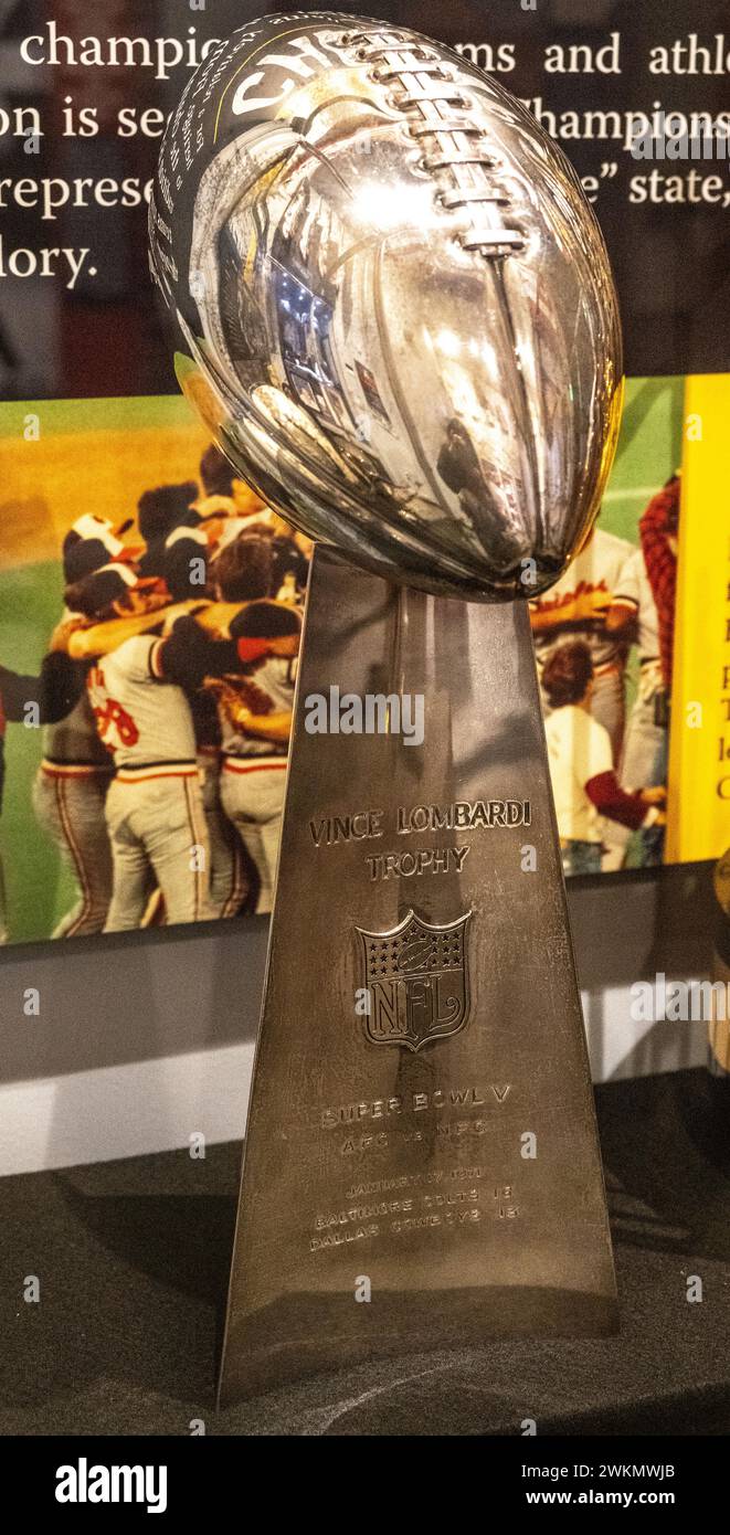 Vince Lombardi Trophy from Super Bowl 5, Baltimore Colts beat the Dallas Cowboys 16 - 13. Stock Photo