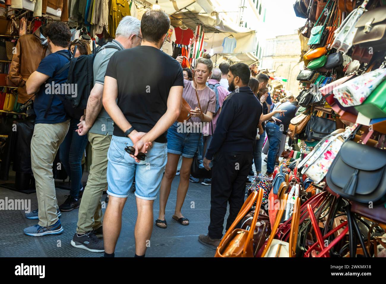 Leather market italy hi-res stock photography and images - Alamy