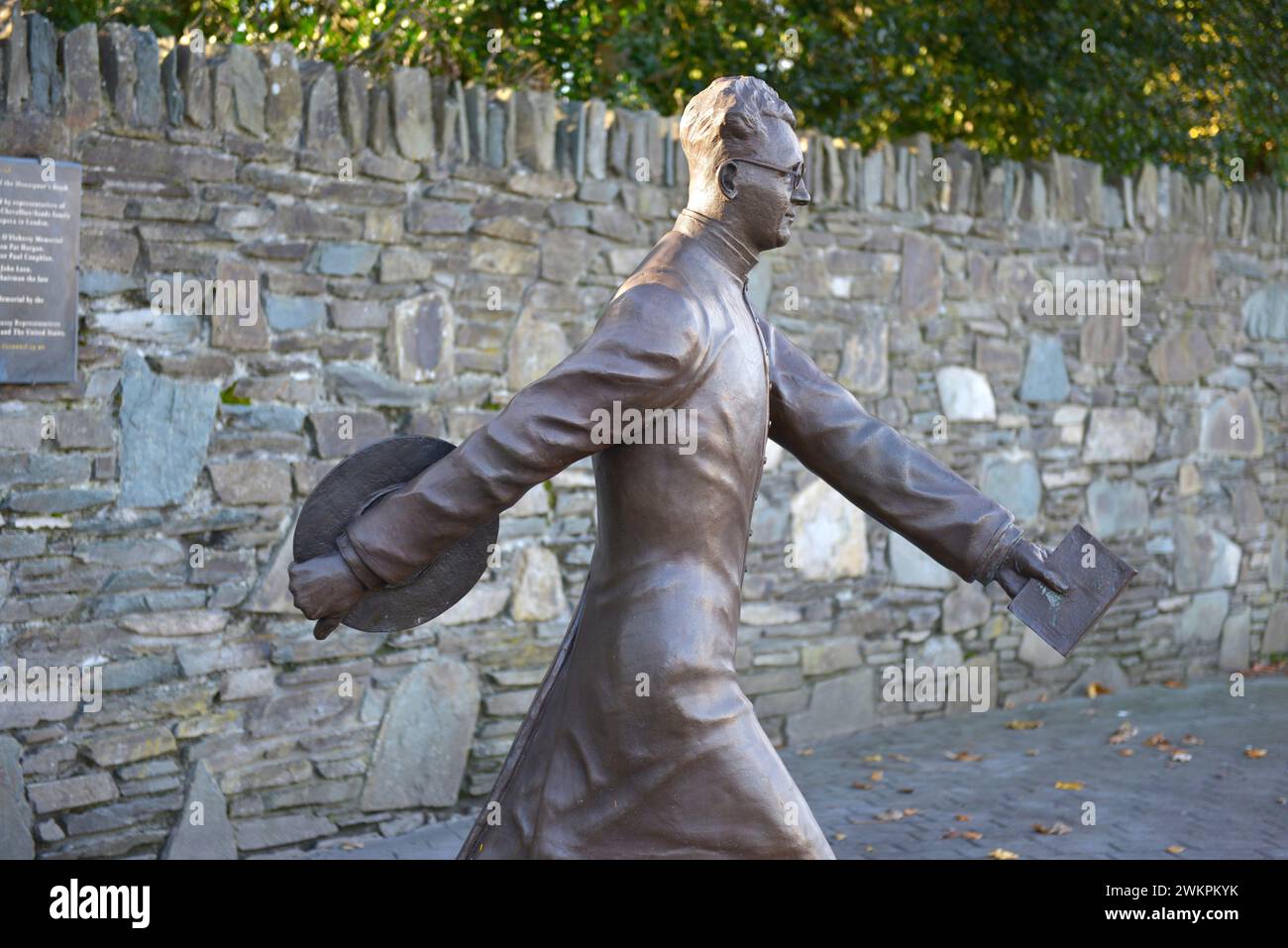 Hugh O'Flaherty bronze statue by Alan Ryan Hall in Killarney, County Kerry, Ireland Stock Photo