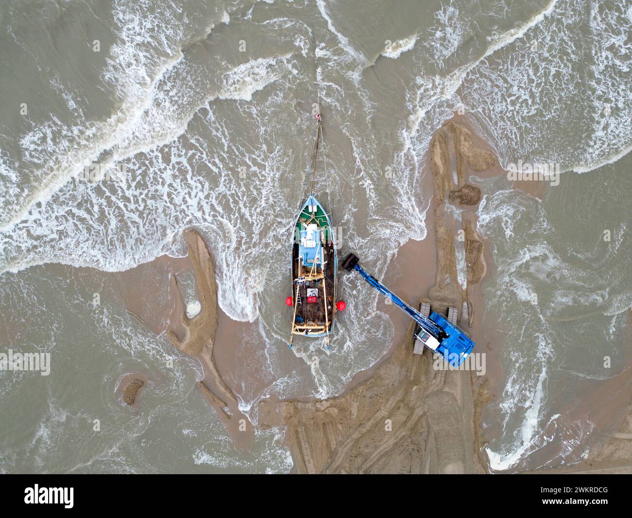 Aerial rescue operations hi-res stock photography and images - Alamy
